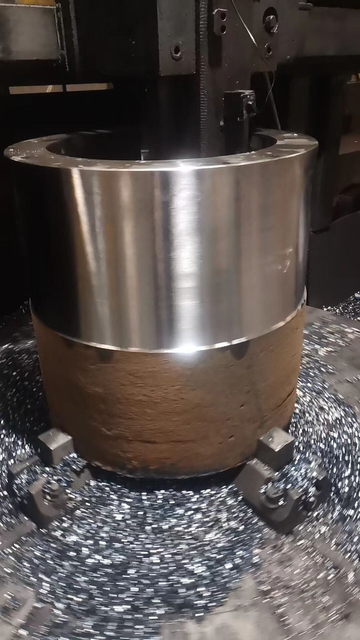 Mn18Cr2 High Wear-Resistant Manganese Steel Roll Shell for Double Roll Crushers